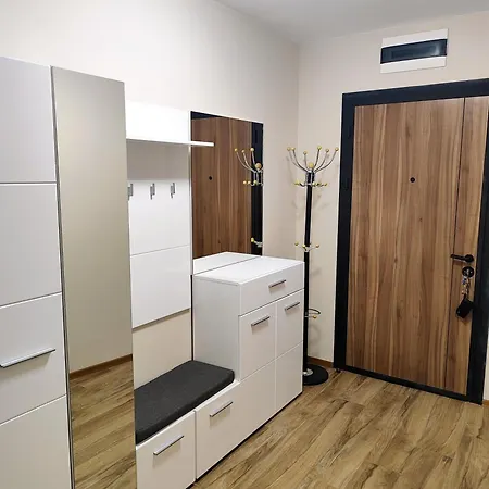 In Chantrer With Garage Apartment Burgas